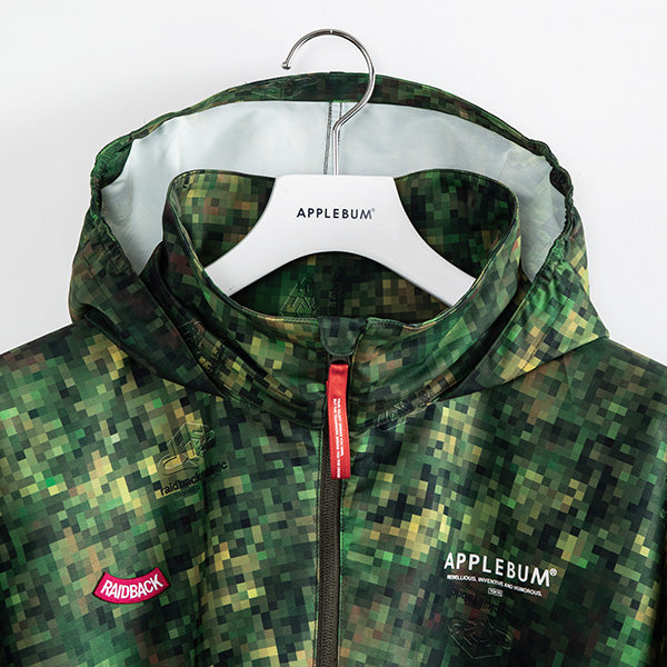 APPLEBUM × CRSB/RAIDBACK Pixel Camo High Tech Half Zip Anorak