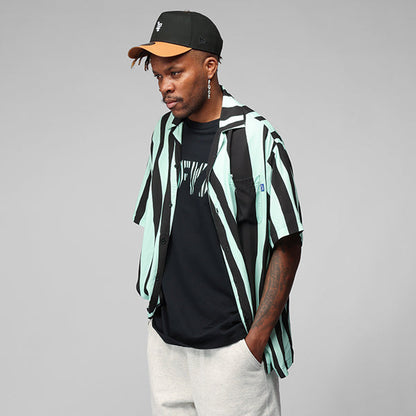 Distorted Stripe S/S Shirt